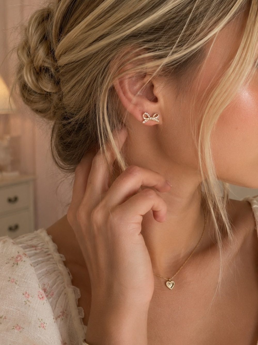 KATE SPADE gold bow earrings crystal studded stud earrings